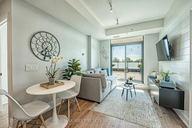 Additional image 10 of 2522 Keele St Unit 223