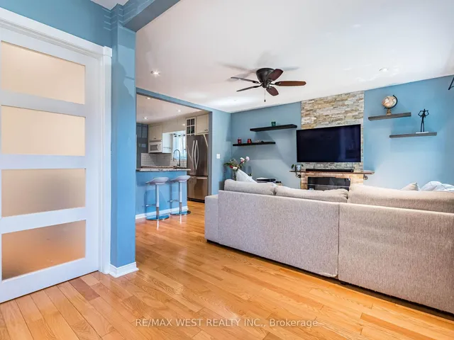 Additional image 45 of 76 Laburnham Ave