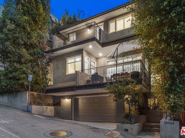 10523 Selkirk Ln, Los Angeles, CA 90077