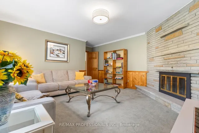 Additional image 18 of 15 Warrender Ave