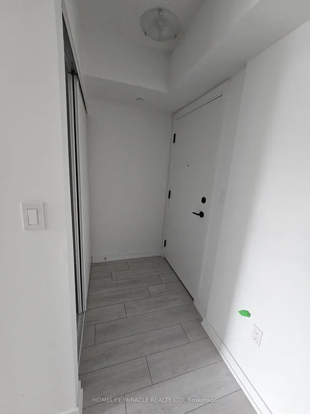 556 Marlee Ave Unit 328