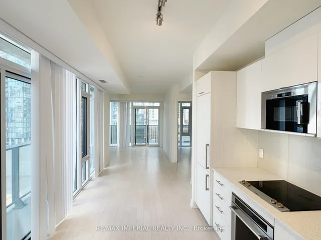 Additional image 7 of 330 Richmond St Unit 1715