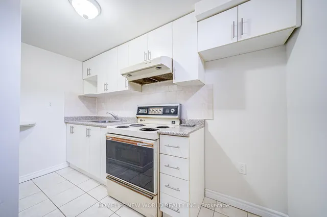 Additional image 10 of 27 Massie St