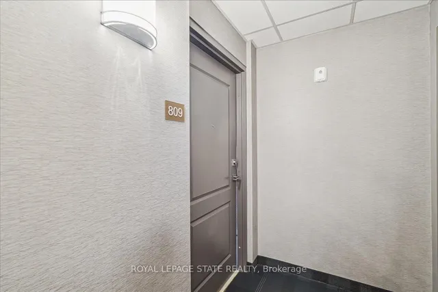 Additional image 7 of 81 Robinson St Unit 809