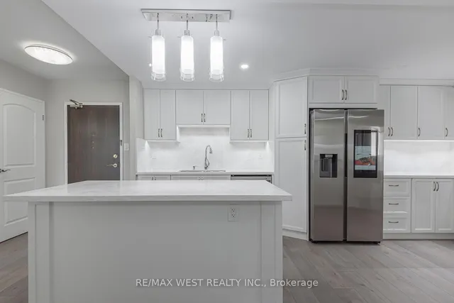 820 Burnhamthorpe Rd Unit 1104