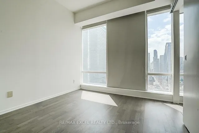 Additional image 28 of 1 Bloor St Unit 1707