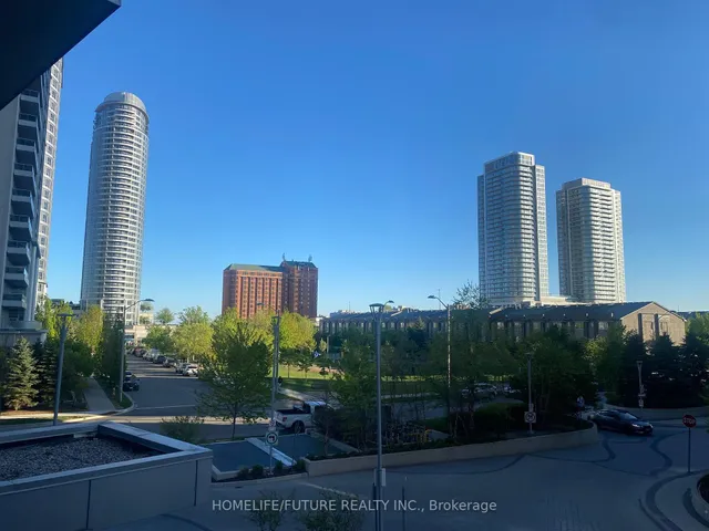 Additional image 8 of 225 Village Green Sq Unit 204