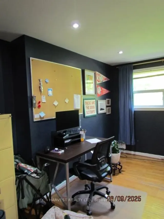 Additional image 8 of 29 Talara Dr