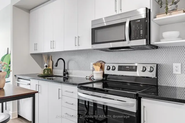 Additional image 12 of 116 George St Unit 1404