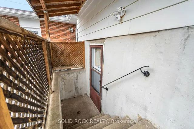 Additional image 44 of 30 Pleasantview Ave