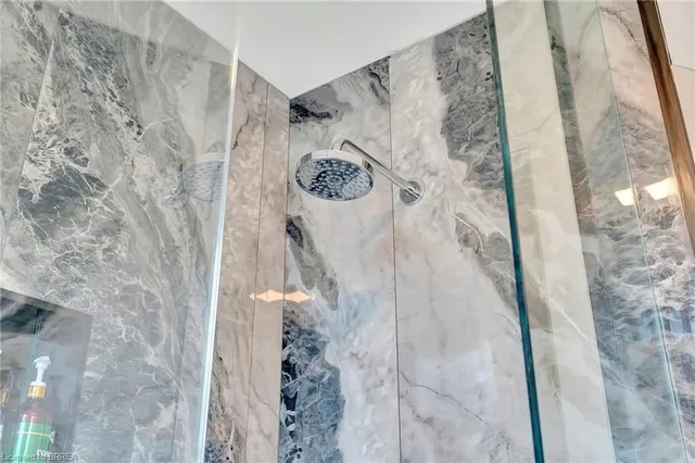 Additional image 24 of 32 Picton St