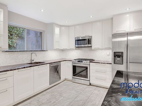 5450 Valles Ave, Bronx, NY 10471