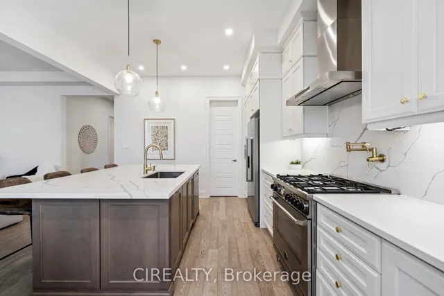 Additional image 16 of 1300 Aymond Cres
