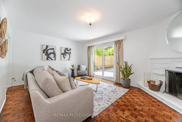 Additional image 26 of 8 Silverthorne Bush Dr