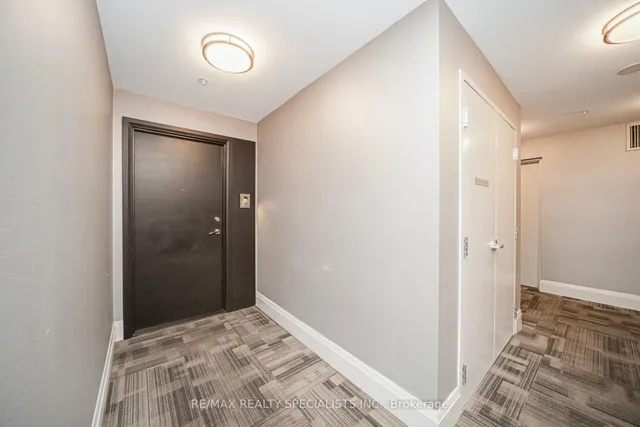 Additional image 11 of 45 Yorkland Blvd Unit 708