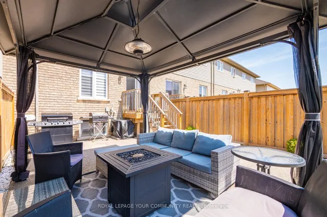 Additional image 41 of 19 Bethune Ave