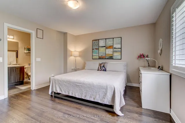 Additional image 17 of 53 Southshore Cres