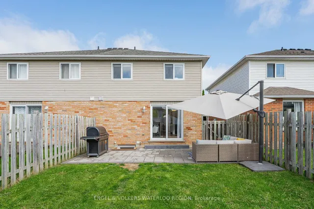 Additional image 40 of 46 Hackberry St