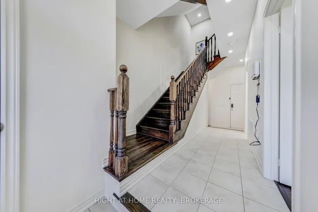 Additional image 4 of 503 Dundas St