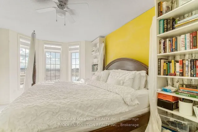 Additional image 23 of 552 Bessborough Dr