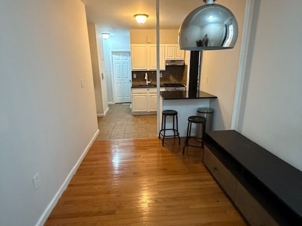 656 Saint Nicholas Ave APT 3, New York, NY 10030