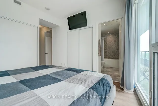 Additional image 26 of 115 Mcmahon Dr Unit 1511