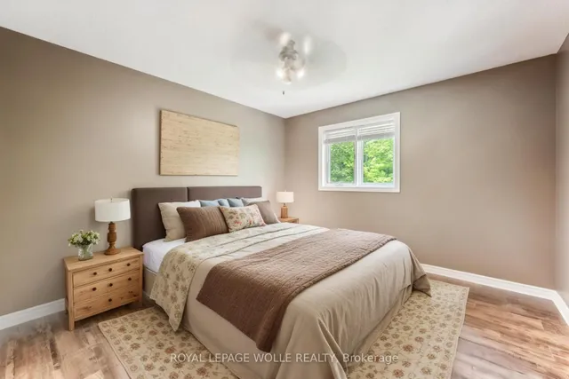 Additional image 27 of 35 Dayman Crt