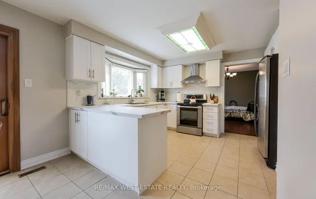 Additional image 15 of 237 Vodden St