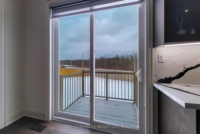 Additional image 20 of 205 Agro St