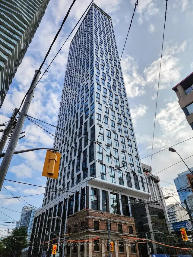 252 Church St Unit 3802