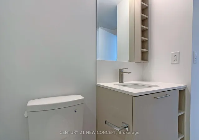 Additional image 11 of 19 Western Battery Rd Unit 1020