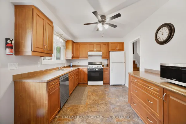 Additional image 14 of 175 Council Cres