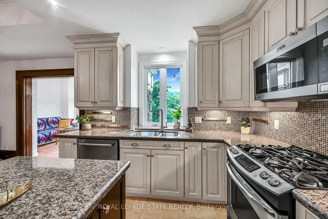 Additional image 10 of 86 Herkimer St Unit 41