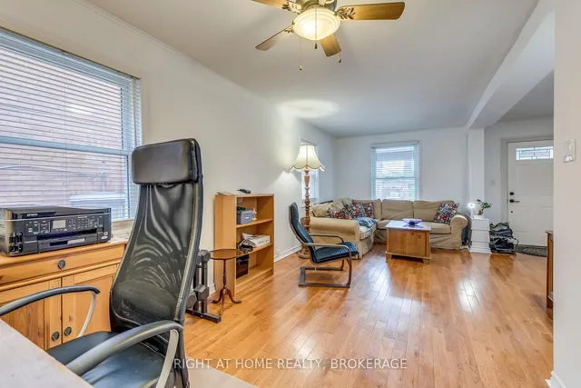 Additional image 18 of 39 Sixteenth St