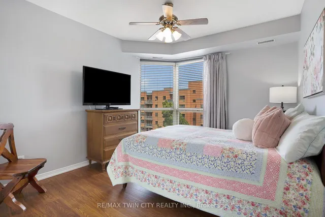 Additional image 21 of 3267 King St Unit 505