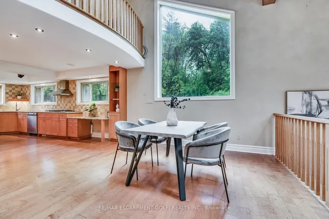 Additional image 7 of 693 Powerline Rd