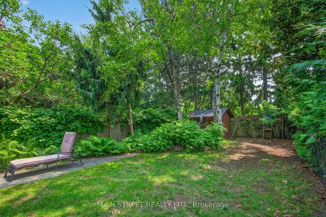 Additional image 33 of 737 Merton St