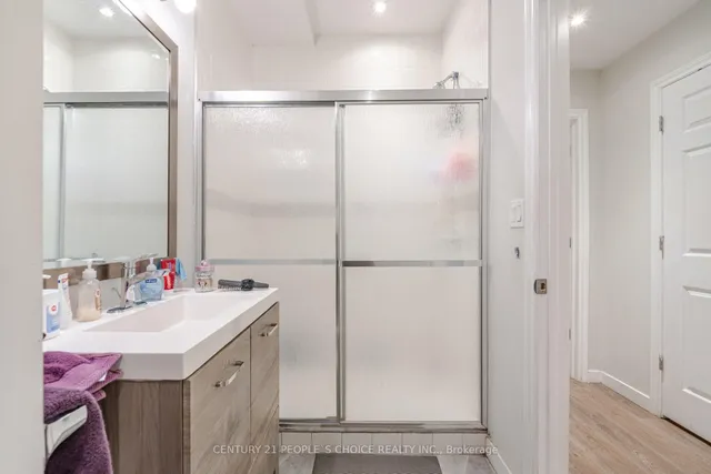 Additional image 48 of 1419 Chretien St