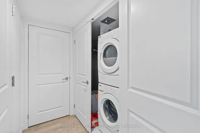 Additional image 6 of 125 Western Battery Rd Unit 1316