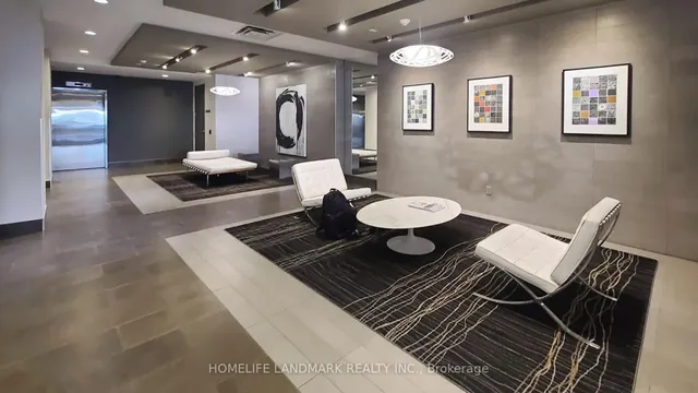 Additional image 6 of 23 Brant St Unit 712