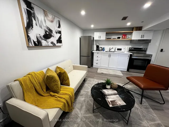 Additional image 37 of 66 Wellington St