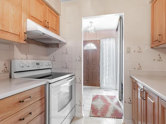 Additional image 13 of 122 Hildenboro Sq