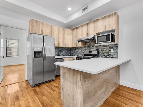 583 Evergreen Ave, Brooklyn, NY 11221