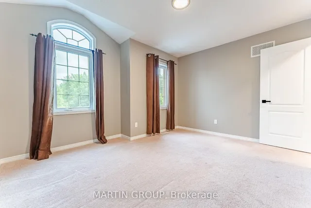 Additional image 26 of 4165 Cole Cres