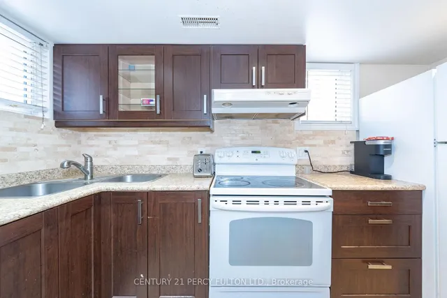 Additional image 36 of 61 Cordella Ave