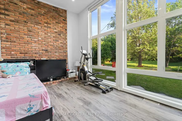 Additional image 19 of 8420 Creditview Rd