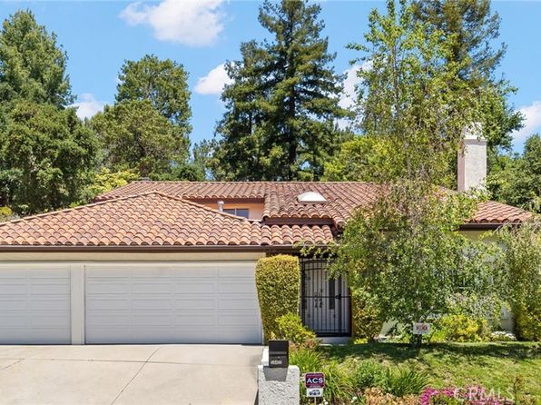 10411 Windtree Dr, Los Angeles, CA 90077