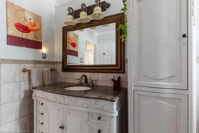 Additional image 25 of 739 Hager Ave