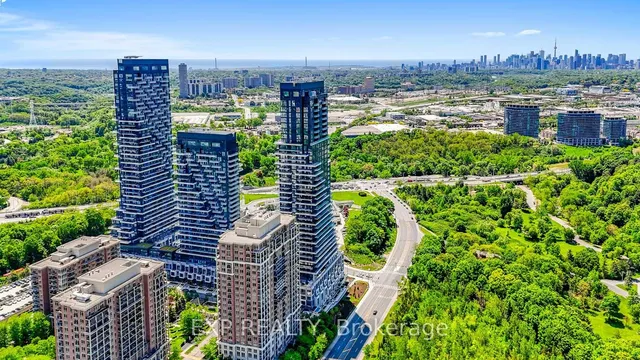 Additional image 40 of 10 Inn On The Park Dr Unit 2404