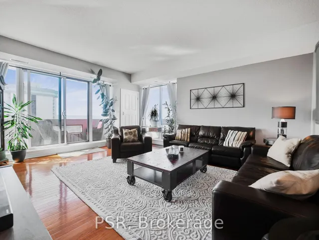 67 Caroline St Unit 17D